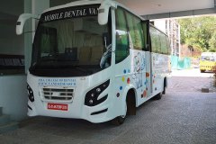 dental-van-01